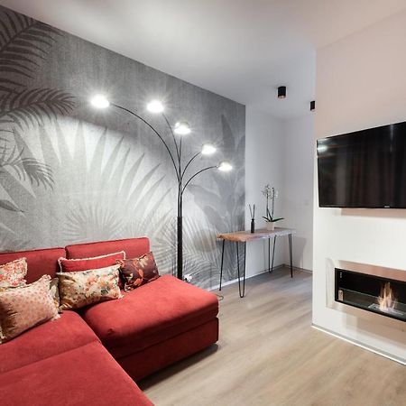 New Modern Apartment 5. Floor Praag Buitenkant foto