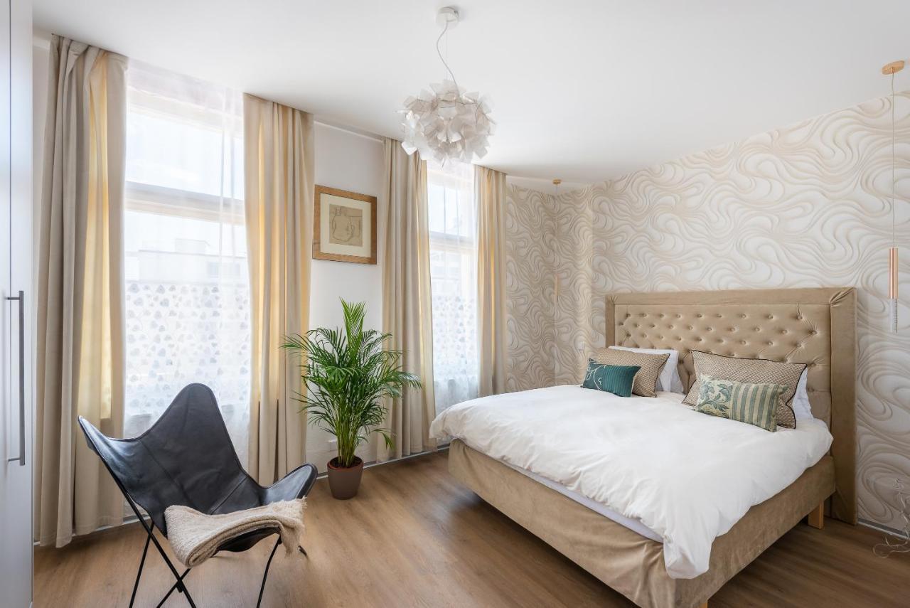 New Modern Apartment 5. Floor Praag Buitenkant foto