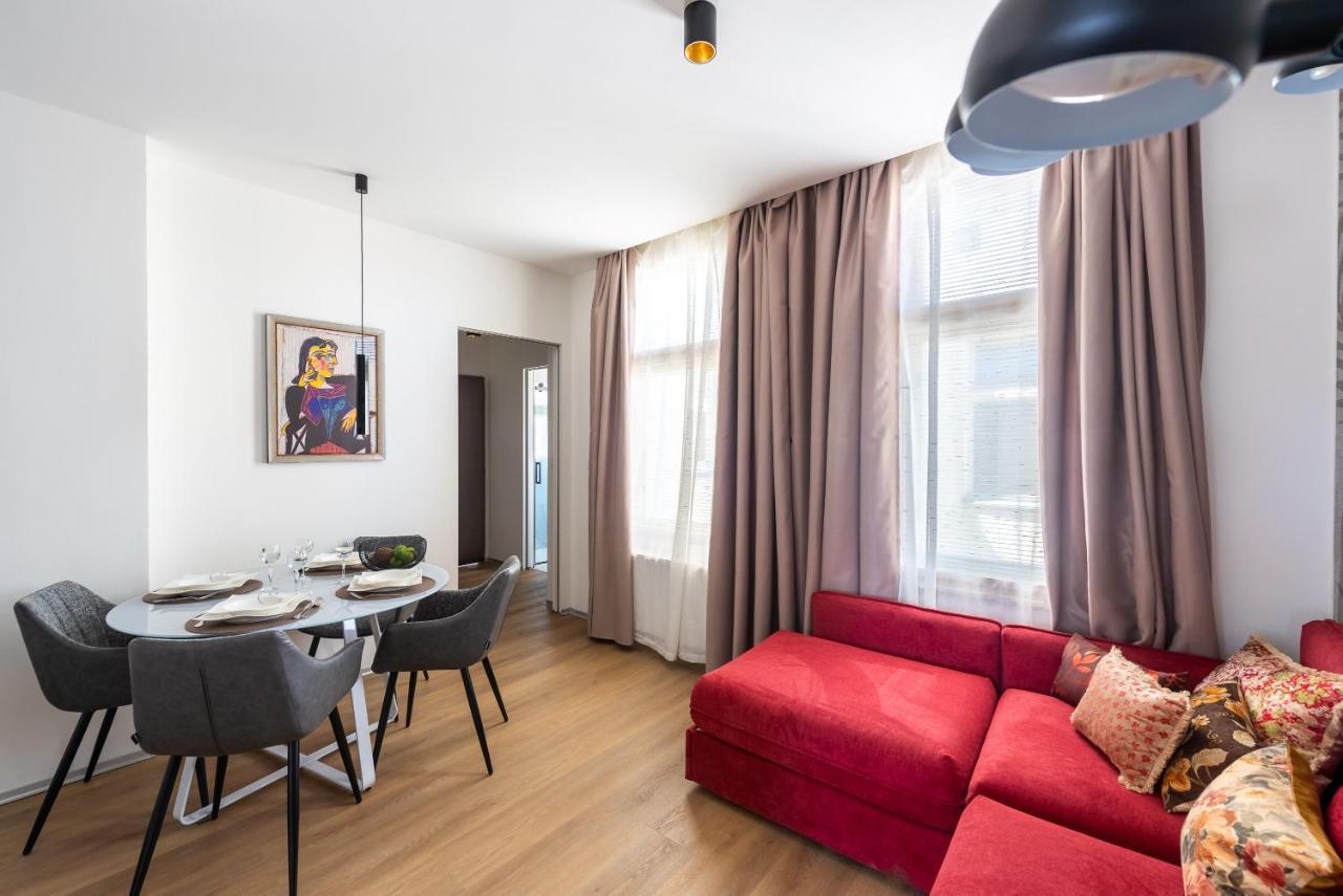 New Modern Apartment 5. Floor Praag Buitenkant foto