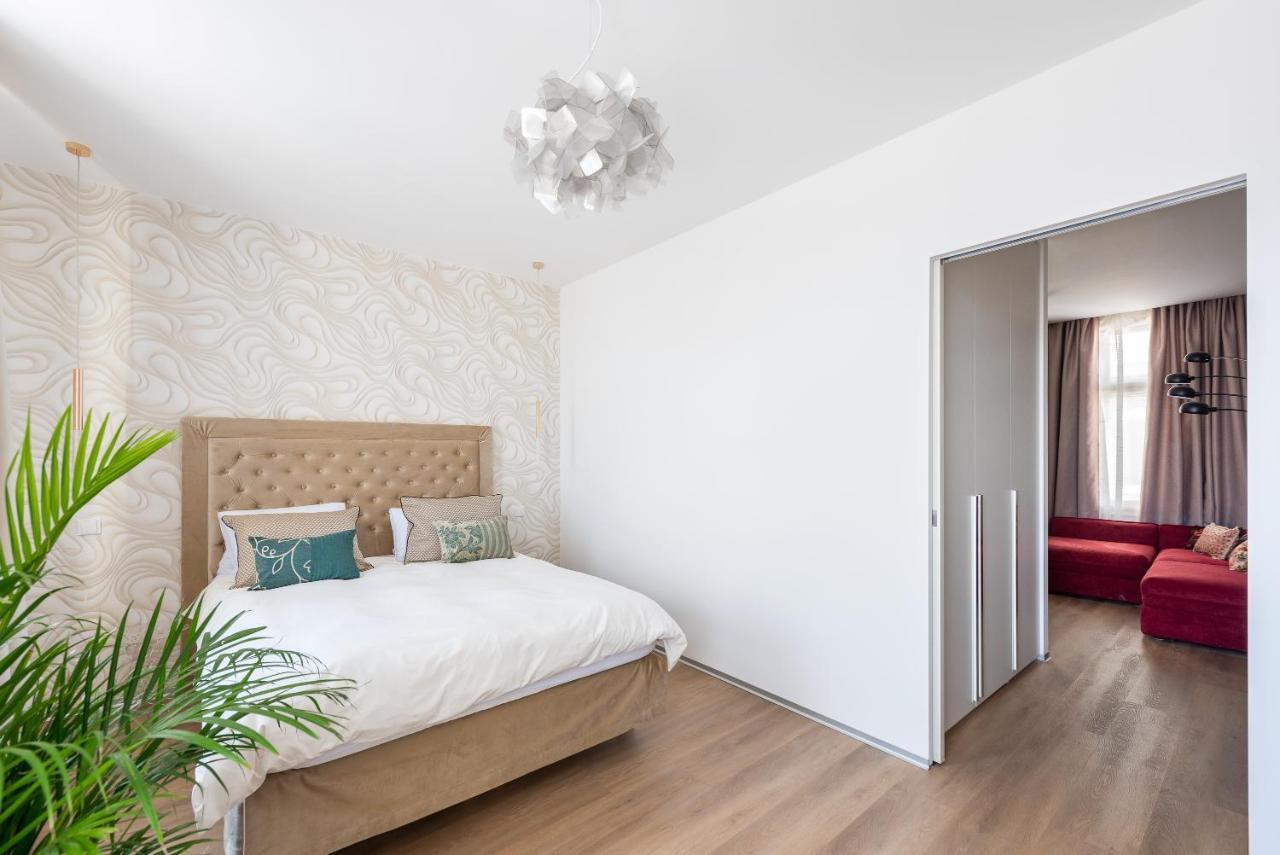 New Modern Apartment 5. Floor Praag Buitenkant foto